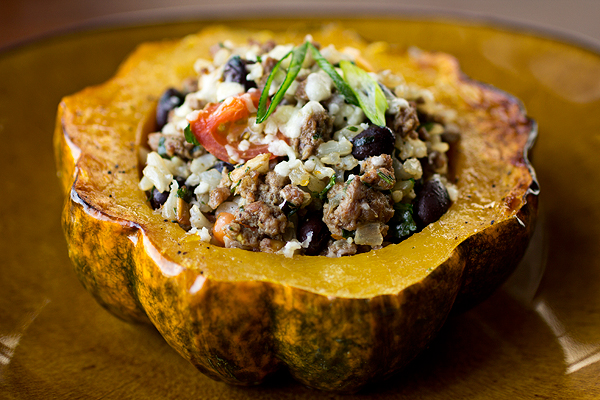 Post image for A Cozy Resolution: Oh, To Be Like The Roasted & Stuffed Acorn Squash