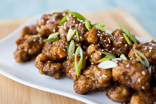 Post image for Cozy Chicken: General “Pow’s!”, A Tasty Punch To The Kisser