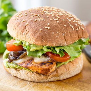 Spicy Guacamole Chicken Burger | thecozyapron.com