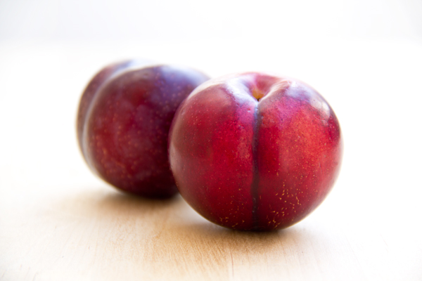 Fresh, Ripe Plums for Grilled Plums Recipe | thecozyapron.com