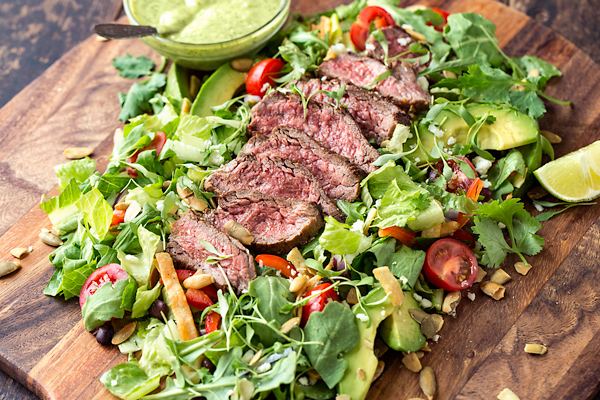 Steak Salad | The Cozy Apron