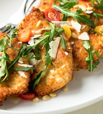 Parmesan Crusted Chicken | thecozyapron.com
