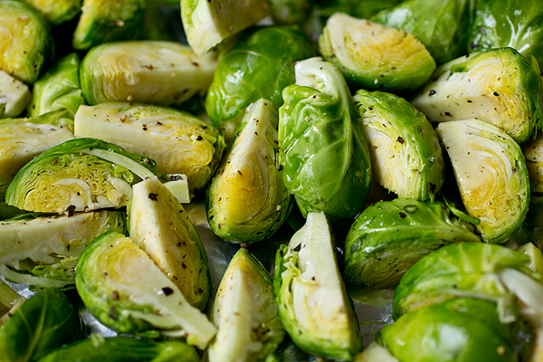 Baked Brussels Sprouts | thecozyapron.com