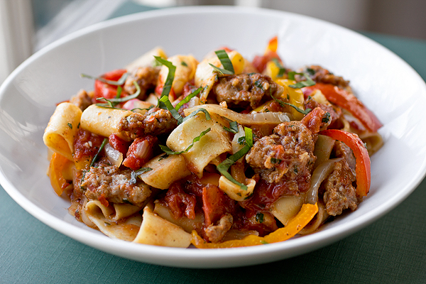 15-Minute Chicken Sausage Pasta Meal Prep Bowls - Smile Sandwich