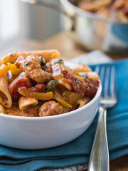 Chicken Cacciatore Pasta | thecozyapron.com