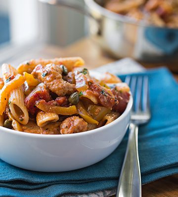 Chicken Cacciatore Pasta | thecozyapron.com