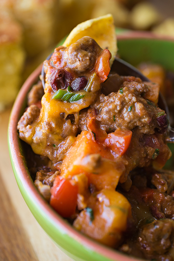 Sweet Potato Chili | thecozyapron.com