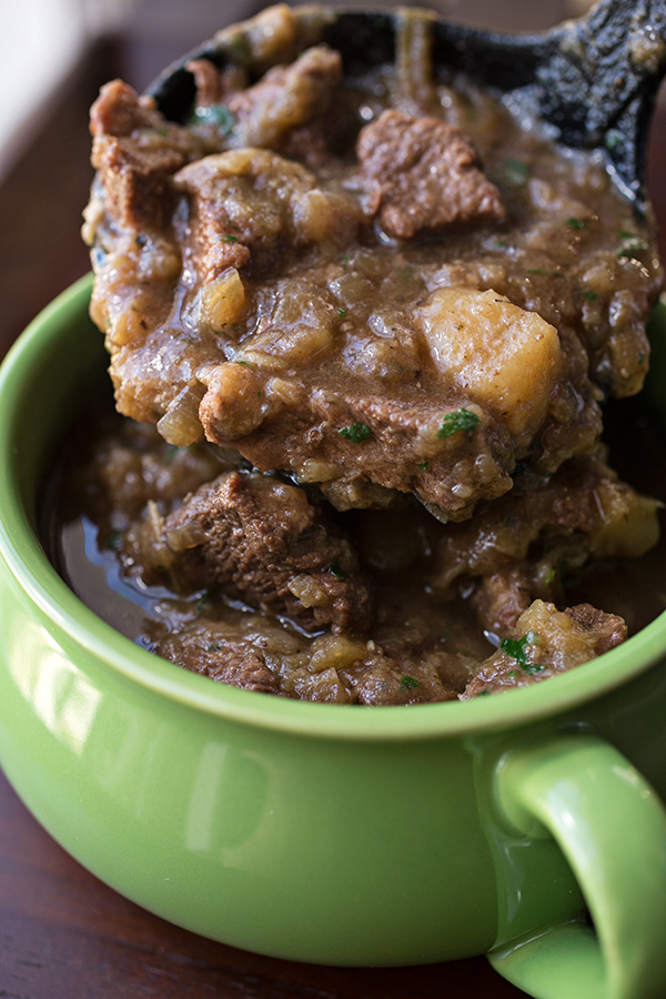 Guinness Beef Stew | thecozyapron.com