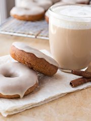 Vanilla Chai Latte Donuts | thecozyapron.com