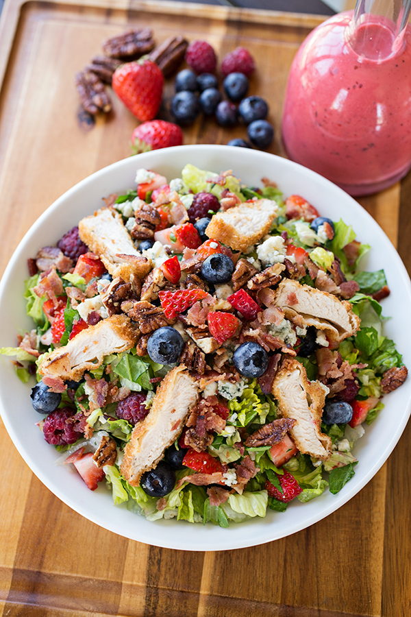 Crispy Chicken Salad with Raspberry Vinaigrette | thecozyapron.com