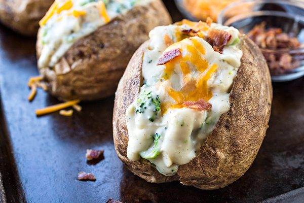 Stuffed Potatoes With Chicken And Broccoli Sauce The Cozy Apron