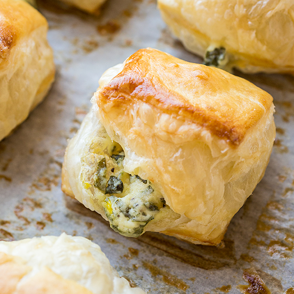 Puff Pastry Spinach Cheese Bites