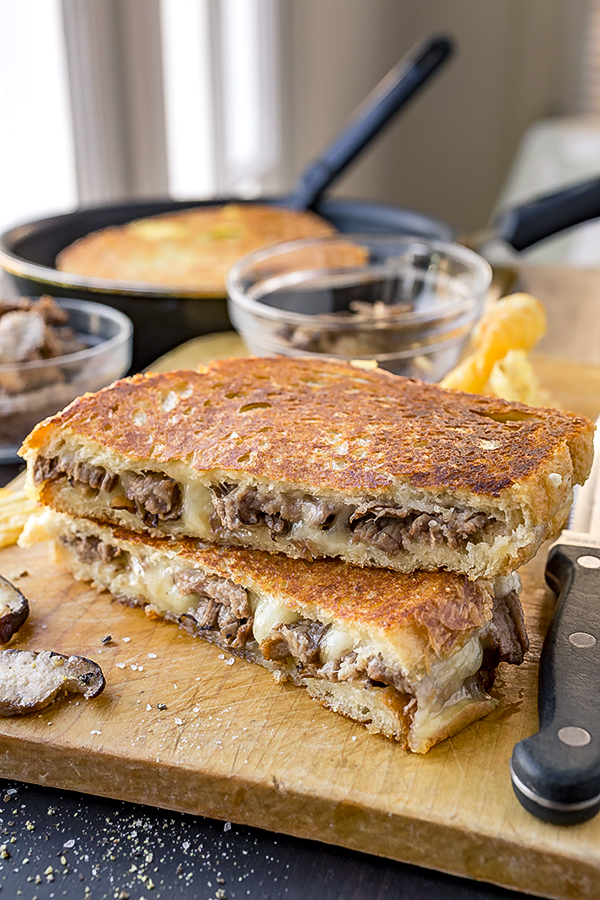 Steak and Mushroom Grilled Cheese | thecozyapron.com