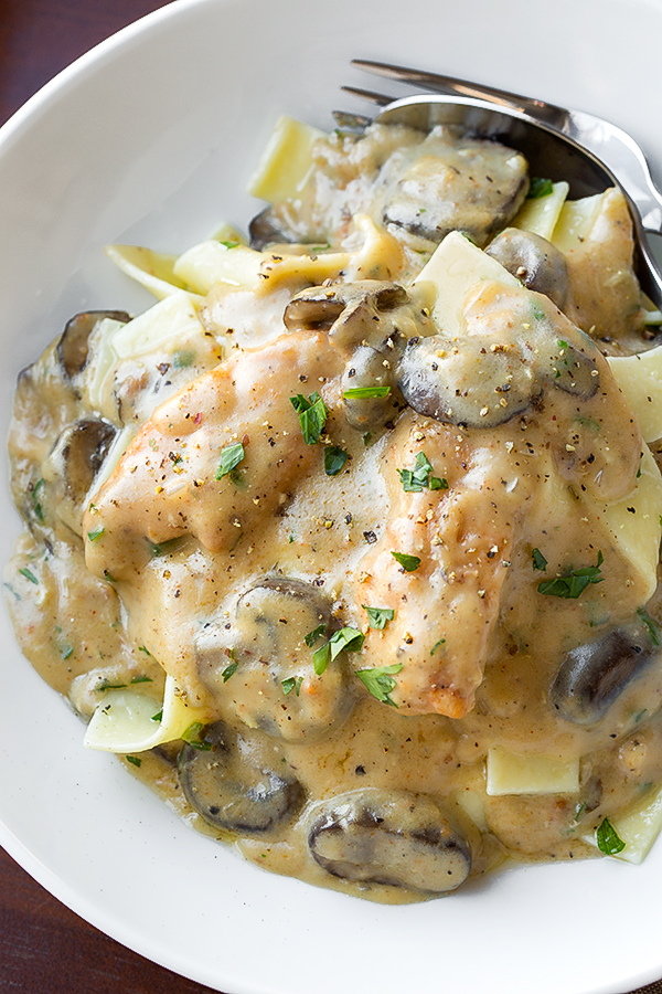 Chicken Stroganoff with Mushrooms | thecozyapron.com