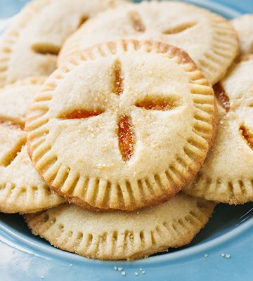 Apricot Sugar Cookie Pies | thecozyapron.com