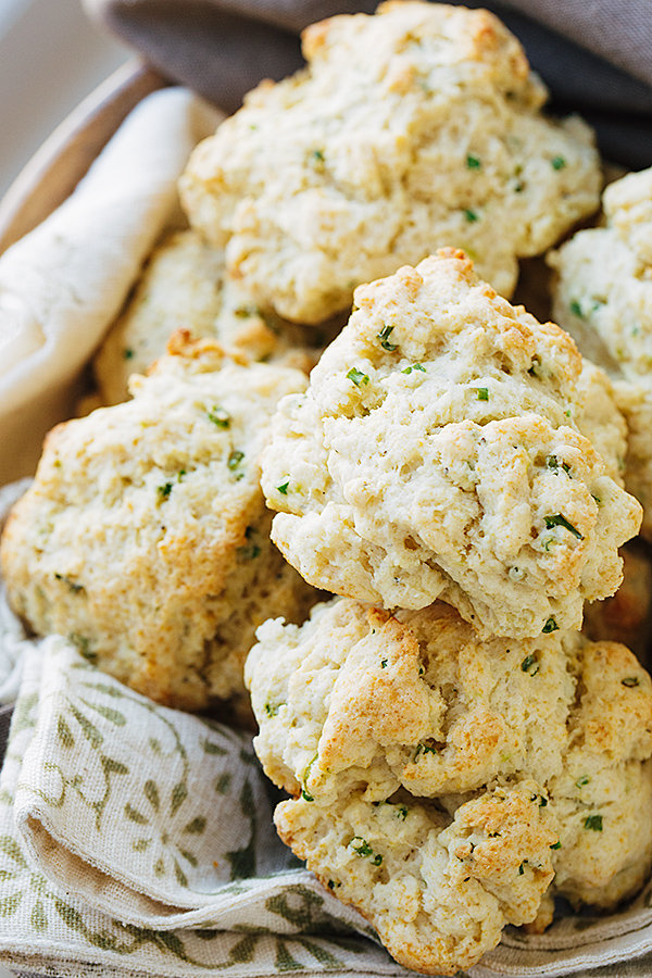 Chive Drop Biscuits for Chicken Chowder | thecozyapron.com