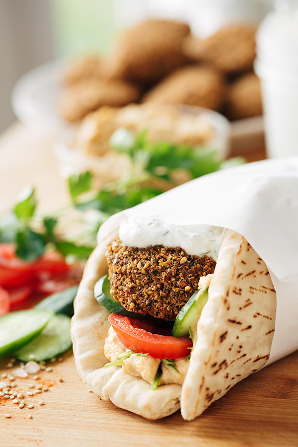 Falafel Wrap | thecozyapron.com