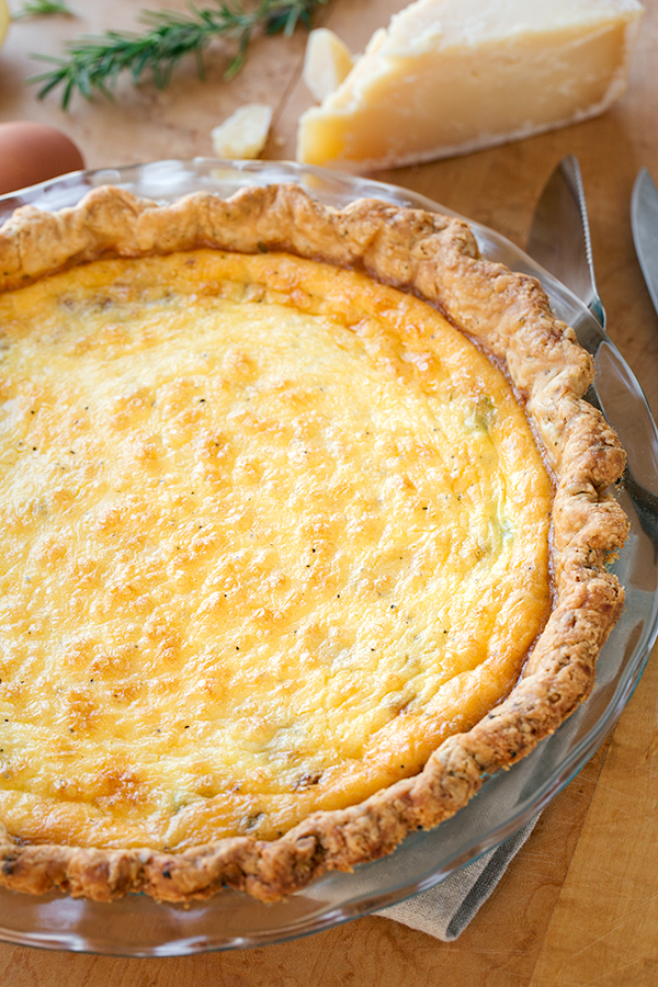 Asparagus Quiche | The Cozy Apron