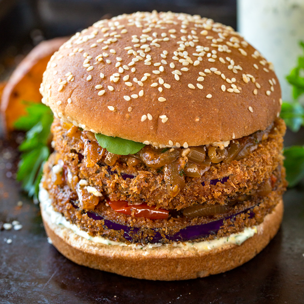 Crispy Eggplant Burger | thecozyapron.com