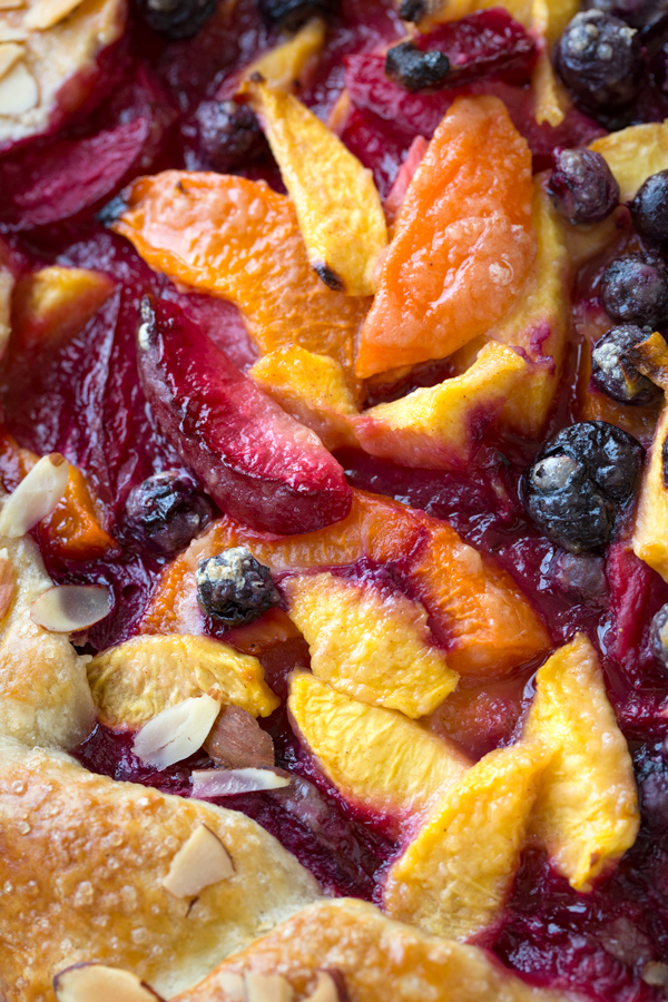 Summer Fruit Crostata | thecozyapron.com