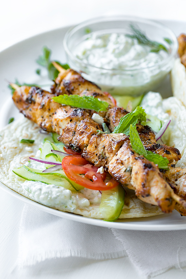 Chicken Kebab Wraps with Easy Tzatziki Sauce | thecozyapron.com