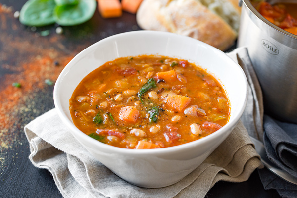 White Bean Soup with Spicy Chorizo | thecozyapron.com