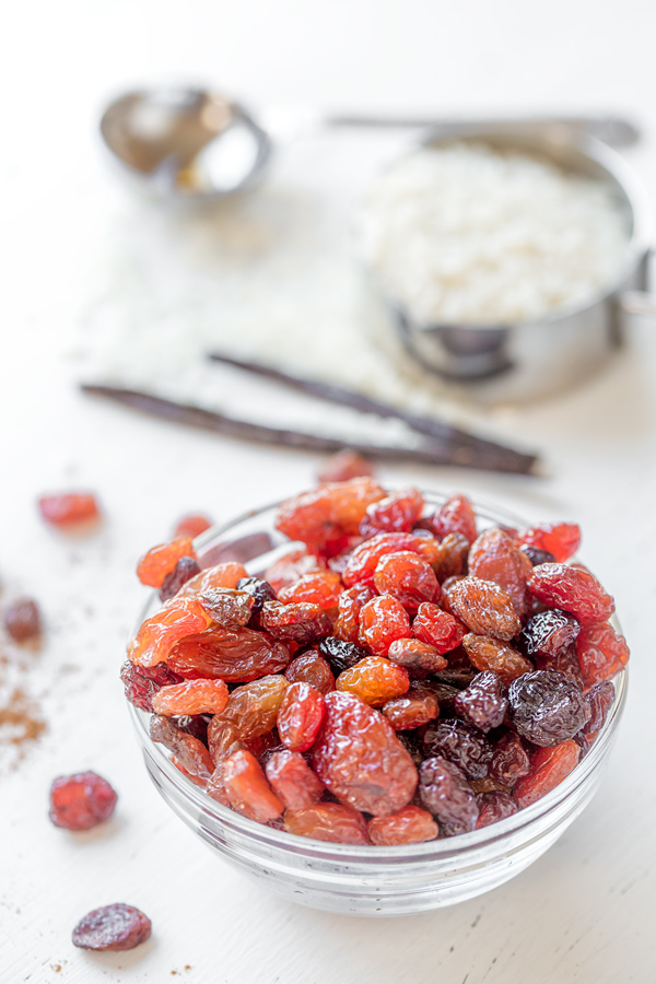 Raisins for Rice Pudding | thecozyapron.com