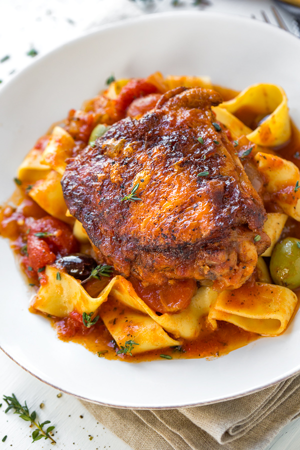 Braised Chicken Thighs over Pappardelle Noodles | thecozyapron.com