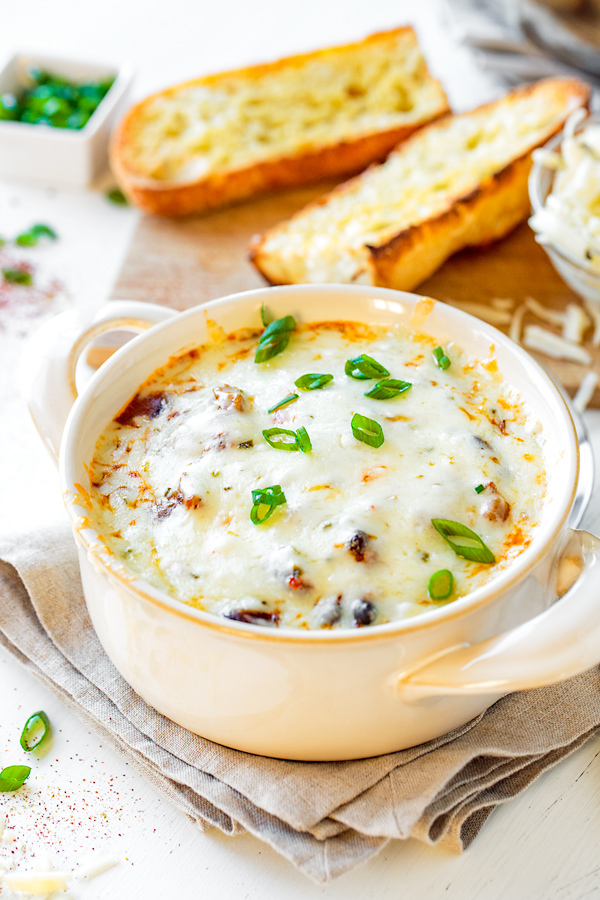 Chili Cheesesteak Stew | thecozyapron.com