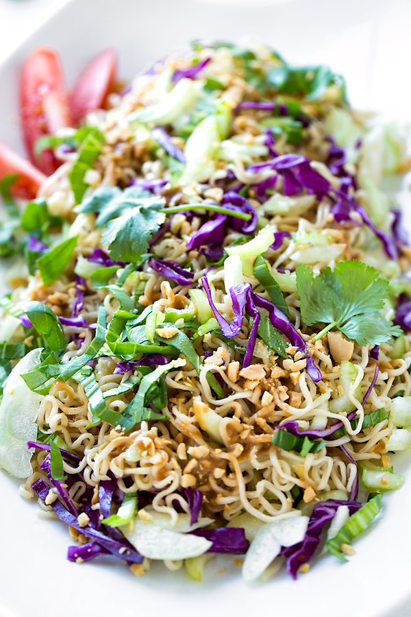 Ramen Noodle Salad | thecozyapron.com