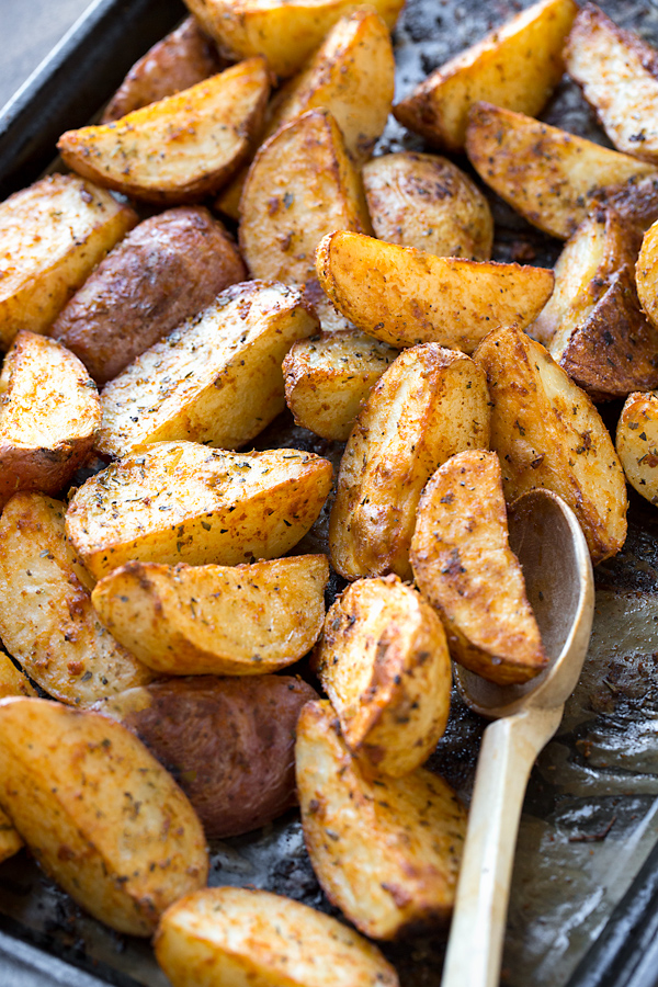 Dijon Roasted Potatoes | thecozyapron.com