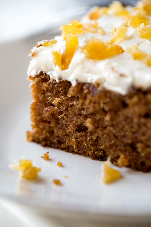 Chinese Five Spice Cake | thecozyapron.com