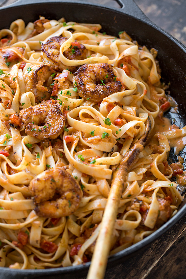 Cajun Shrimp Pasta | thecozyapron.com