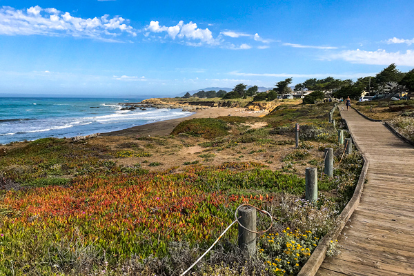 Morning, Moonstone Beach, Cambria, California | thecozyapron.com