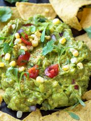 Easy Guacamole Recipe | thecozyapron.com