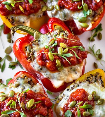 Quinoa Stuffed Peppers | thecozyapron.com
