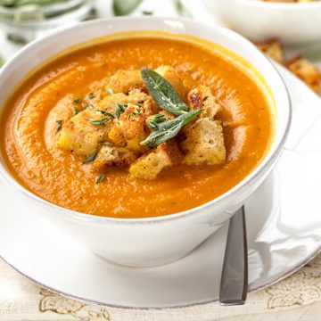 Pumpkin Soup with Buttery Sage Croutons | thecozyapron.com