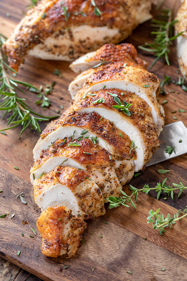 Roasted Chicken Breasts | thecozyapron.com