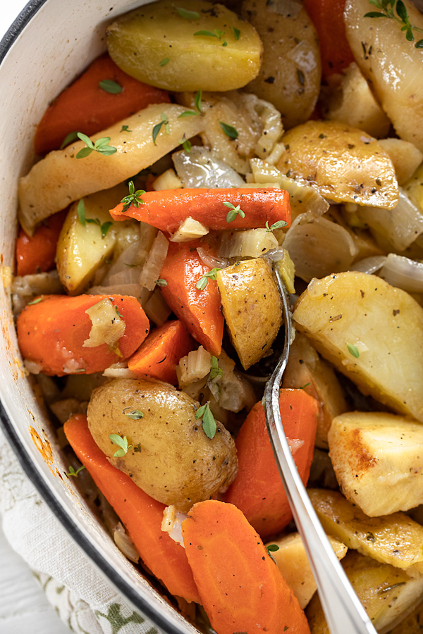 Vegetables in Chicken Pot Roast | thecozyapron.com