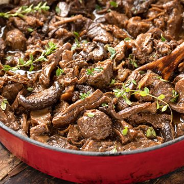 Braised Beef with Mixed Mushrooms | thecozyapron.com