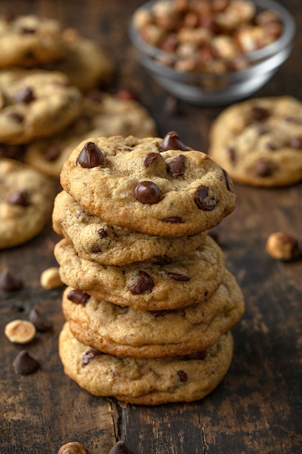 Chocolate Chip Cookies with Roasted Hazelnuts | thecozyapron.com