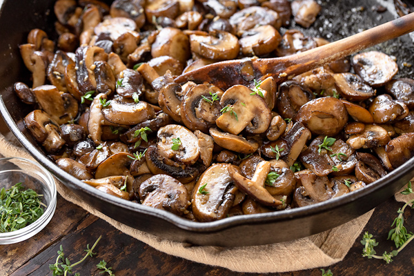 Sauteed  Mushrooms with Garlic