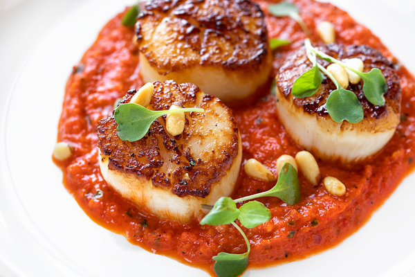 Pan Seared Scallops Roasted Pepper Sauce | Cozy