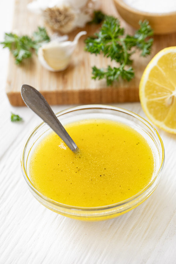 Lemon Dressing for Quinoa Tabbouleh | thecozyapron.com