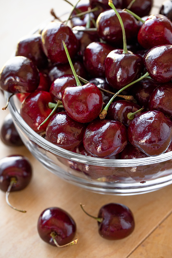 Fresh Cherries for Cherry Turnovers | thecozyapron.com
