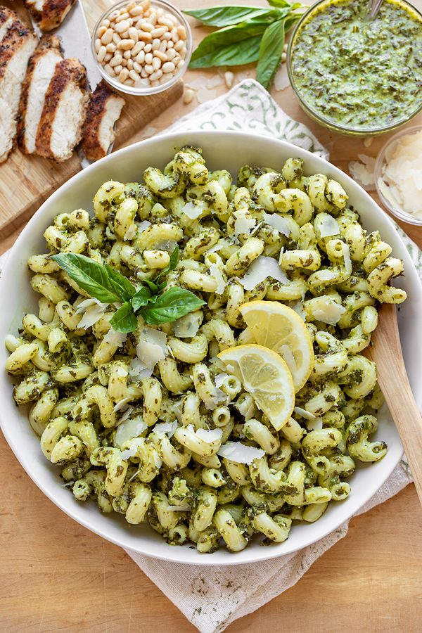 Pesto Pasta Salad | thecozyapron.com