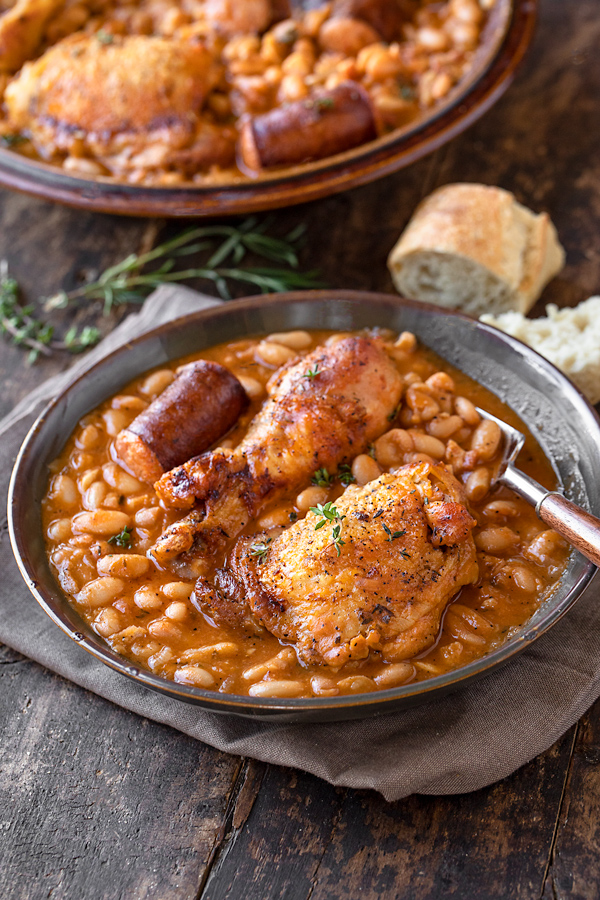 Chicken Cassoulet in a Bowl with Bread | thecozyapron.com