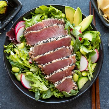 Ahi Tuna Salad | thecozyapron.com
