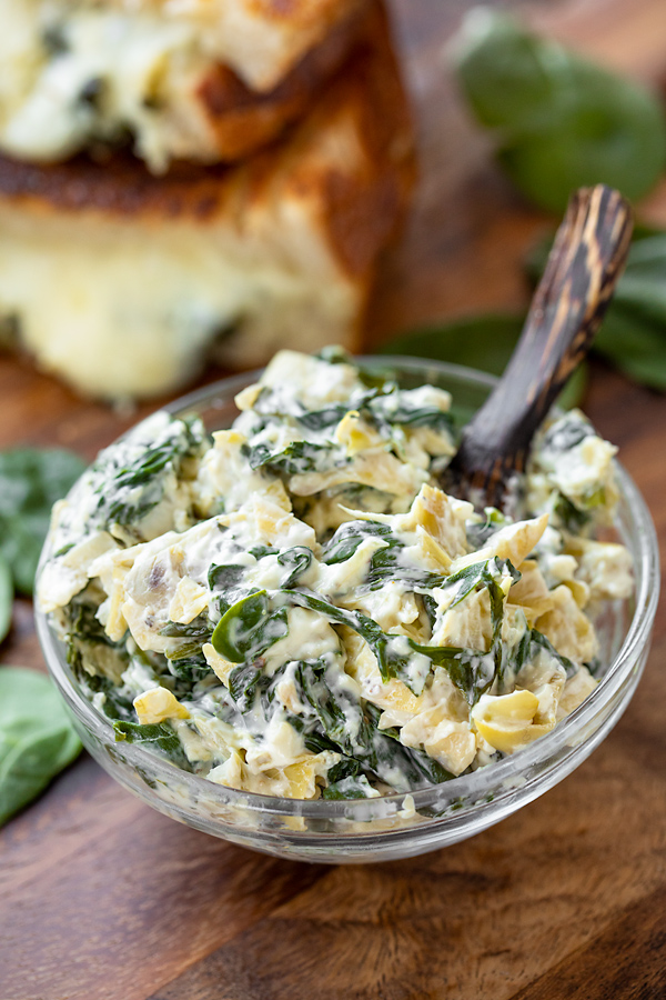 Filling For Spinach and Artichoke Grilled Cheese | thecozyapron.com