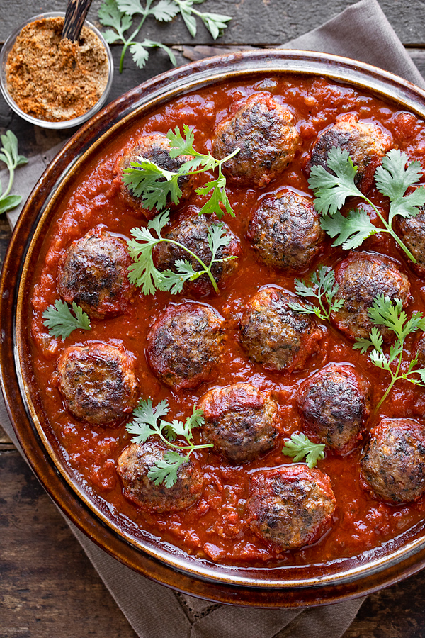 Mexican Baked Meatballs | thecozyapron.com